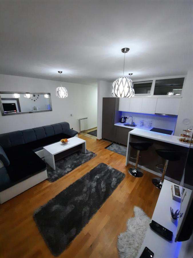 Apartman Bulevar Sarajevo - Free Parking Экстерьер фото