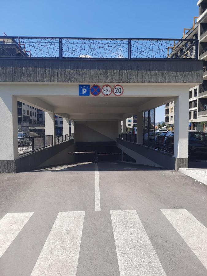 Apartman Bulevar Sarajevo - Free Parking Экстерьер фото