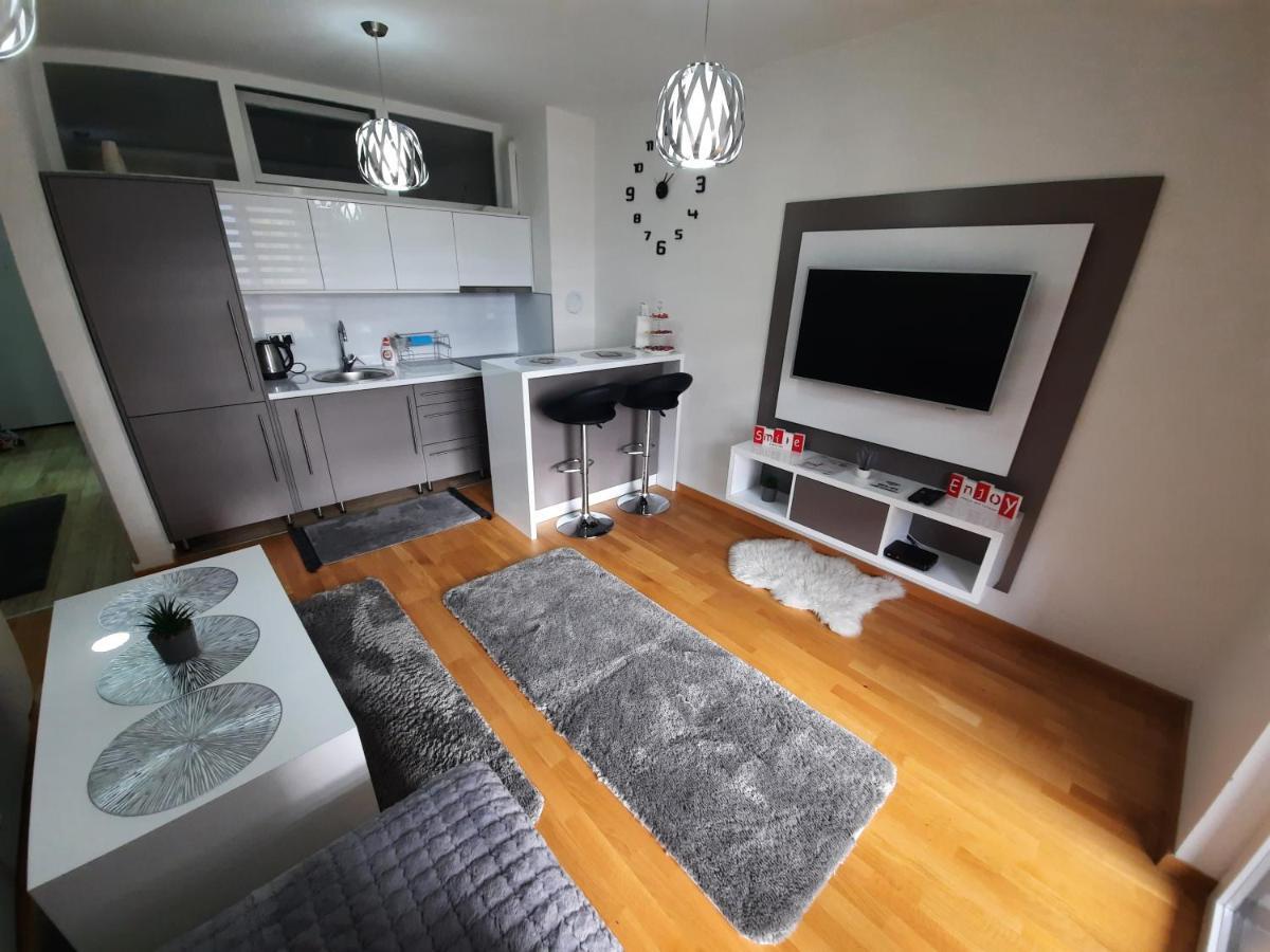 Apartman Bulevar Sarajevo - Free Parking Экстерьер фото